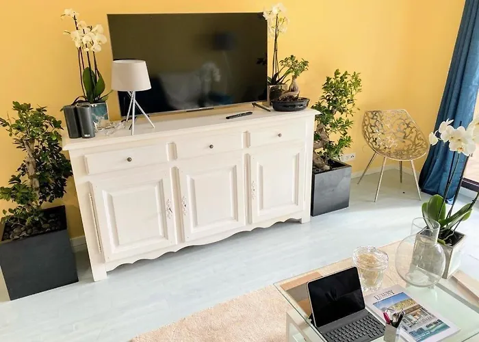 2 Pieces Chic Avec Vue Panoramique Appartamento